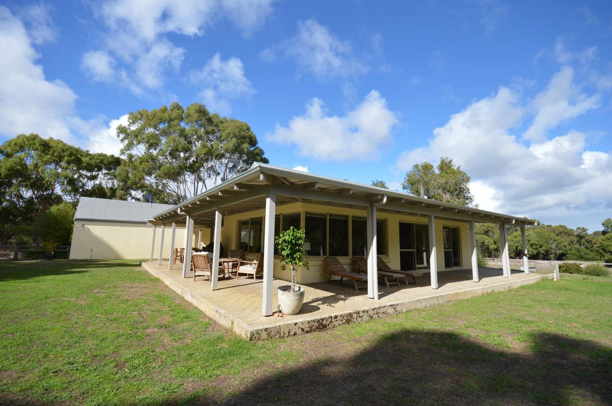 Acacia Chalets Margaret River Eksteriør billede