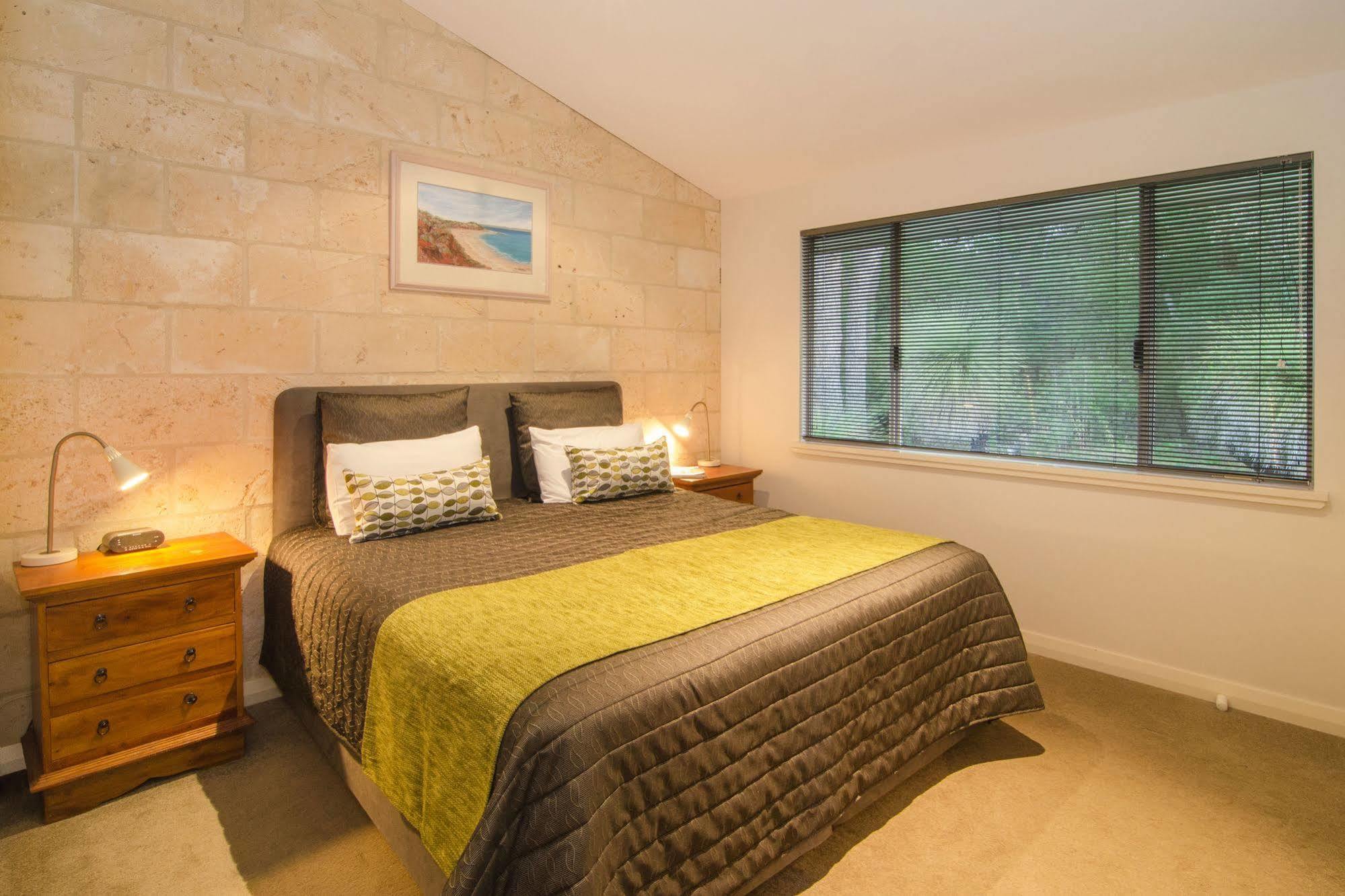 Acacia Chalets Margaret River Eksteriør billede